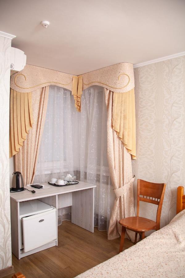 Piligrim 2 Hotel Николайев Екстериор снимка