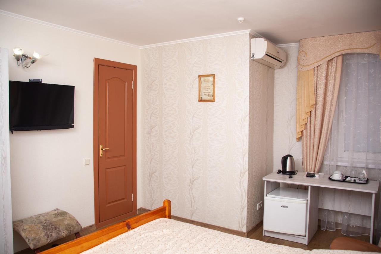 Piligrim 2 Hotel Николайев Екстериор снимка