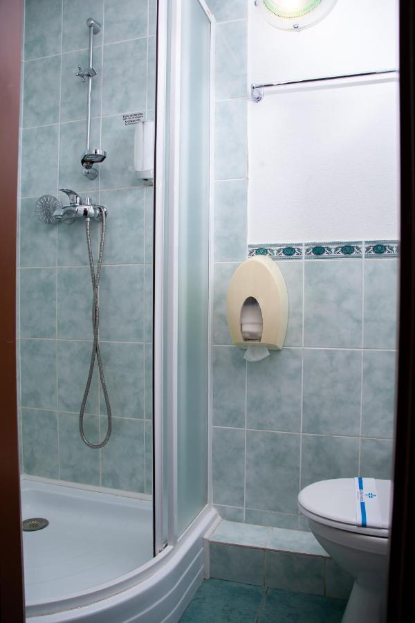Piligrim 2 Hotel Николайев Екстериор снимка