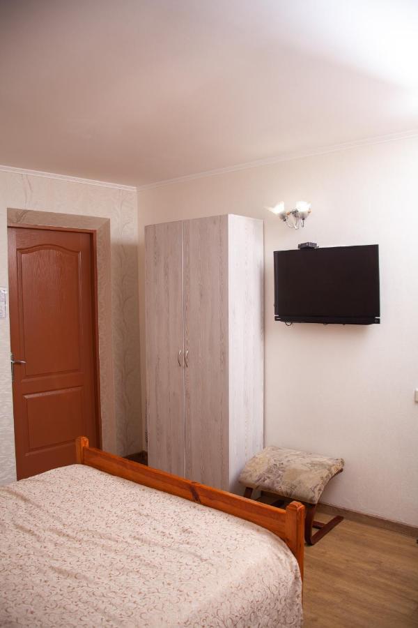 Piligrim 2 Hotel Николайев Екстериор снимка