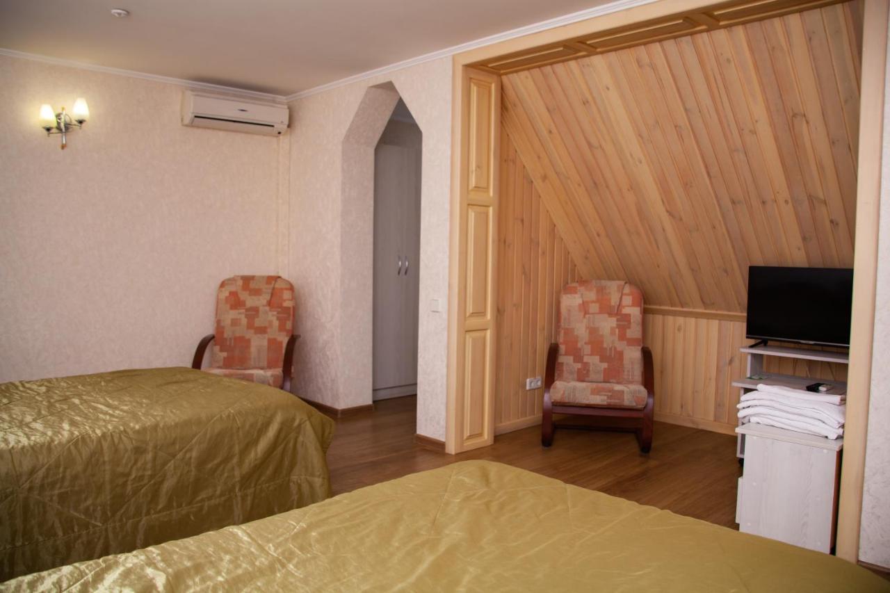 Piligrim 2 Hotel Николайев Екстериор снимка